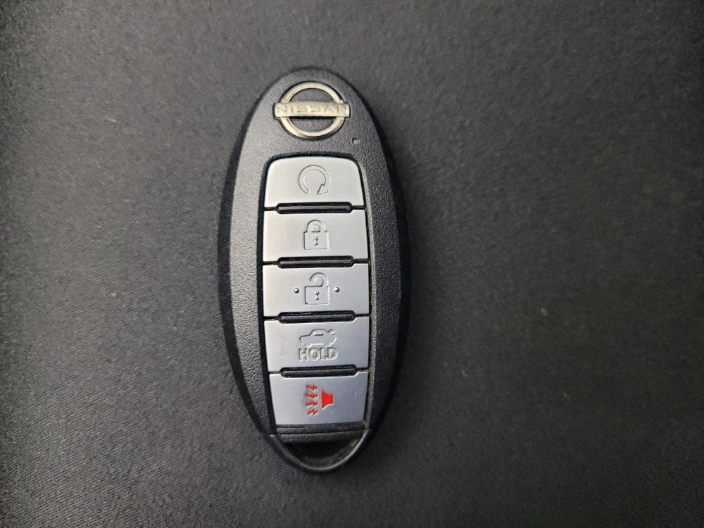 Used 2025 Nissan Altima 2.5 SV FWD image 17