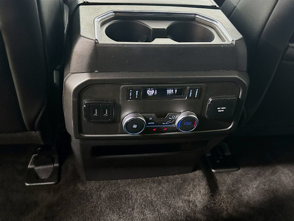 Used 2018 Ford Expedition Limited w/ Equipment Group 301A AWD/4WD image 29