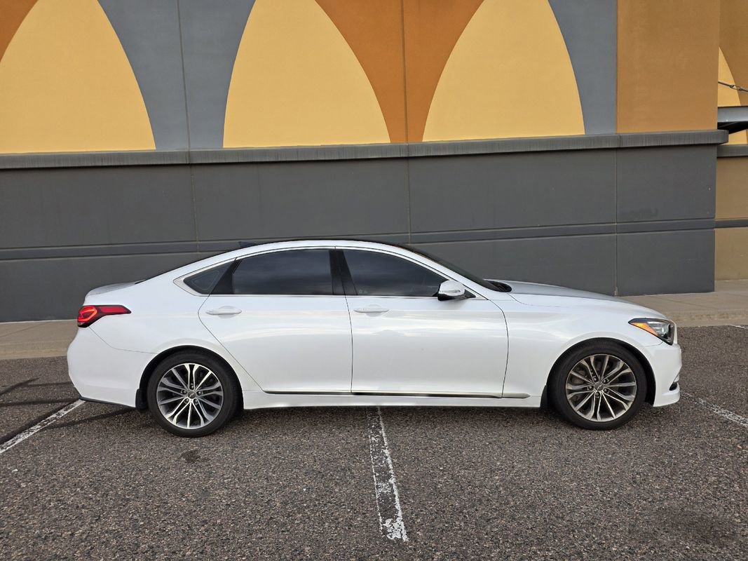 Used 2015 Hyundai Genesis 3.8 w/ Option Group 04 image 11