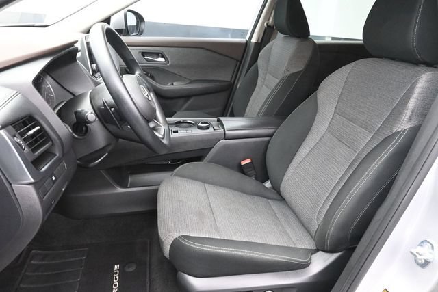 Used 2023 Nissan Rogue SV AWD/4WD image 24