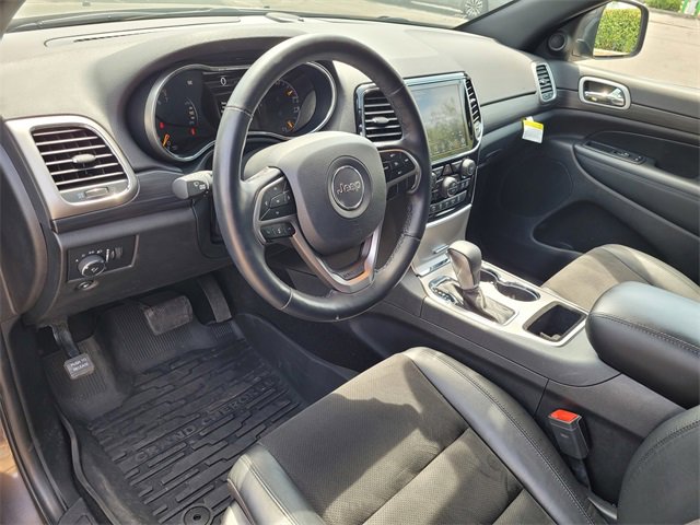 Used 2021 Jeep Grand Cherokee Laredo X image 7
