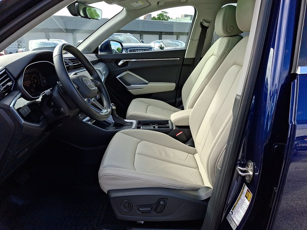 Certified 2024 Audi Q3 2.0T Premium Plus w/ Premium Plus Package AWD/4WD image 14