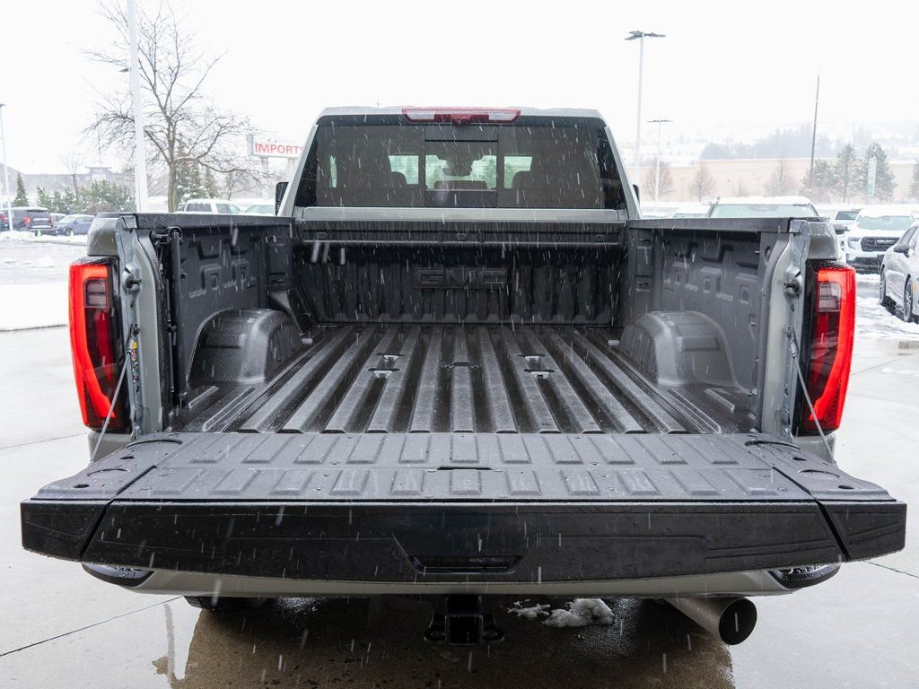Used 2025 GMC Sierra 2500 Denali Ultimate image 37