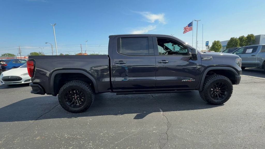 Used 2023 GMC Sierra 1500 AT4X AWD/4WD image 9