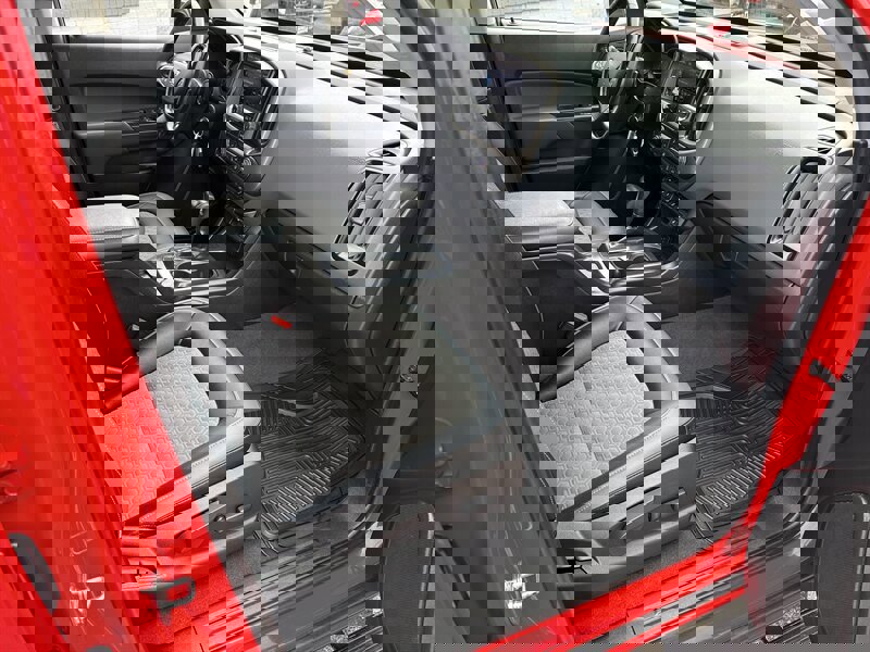 Used 2019 Chevrolet Colorado Z71 image 26