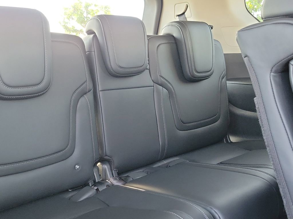 New 2026 Nissan Armada SV image 14