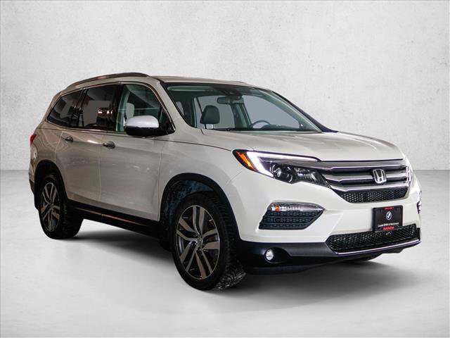 Used 2017 Honda Pilot Elite image 3