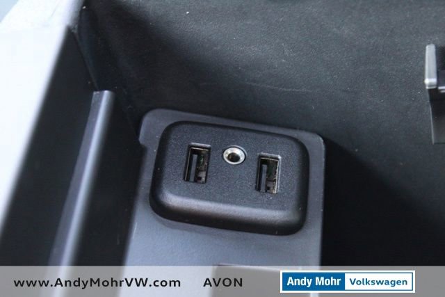 Used 2016 GMC Yukon SLT w/ Open Road Package image 49