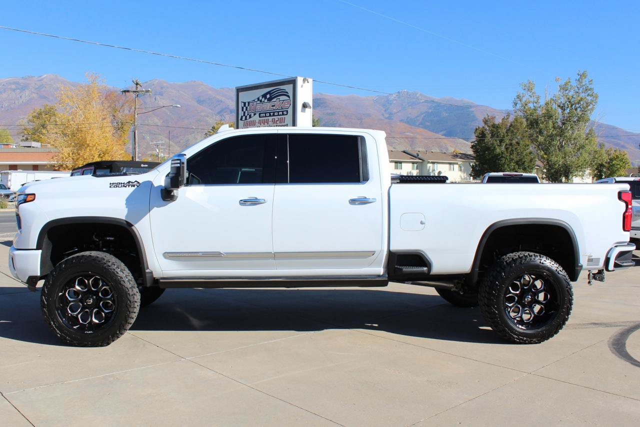 Used 2026 Chevrolet Silverado 3500 High Country w/ High Country Premium Package AWD/4WD image 43