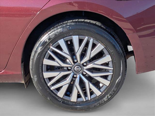 Used 2023 Nissan Altima 2.5 SV image 19