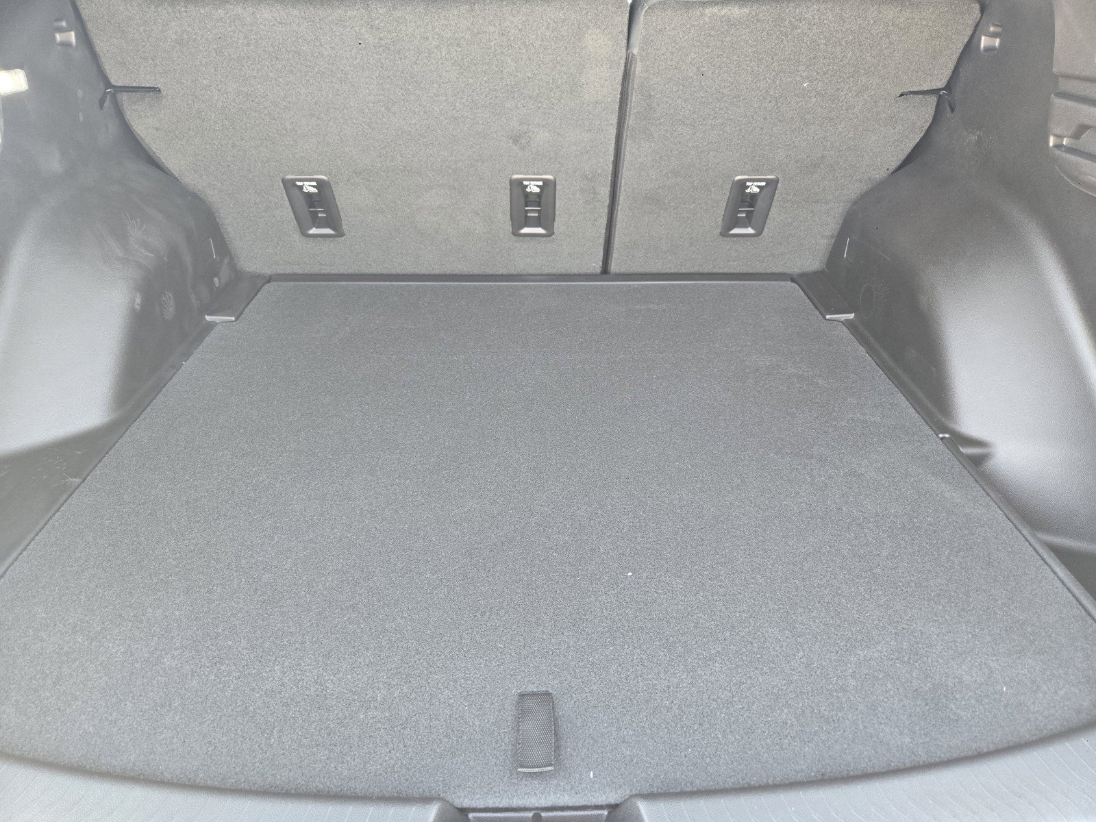 New 2026 Chevrolet Equinox EV LT w/ Comfort Package image 18