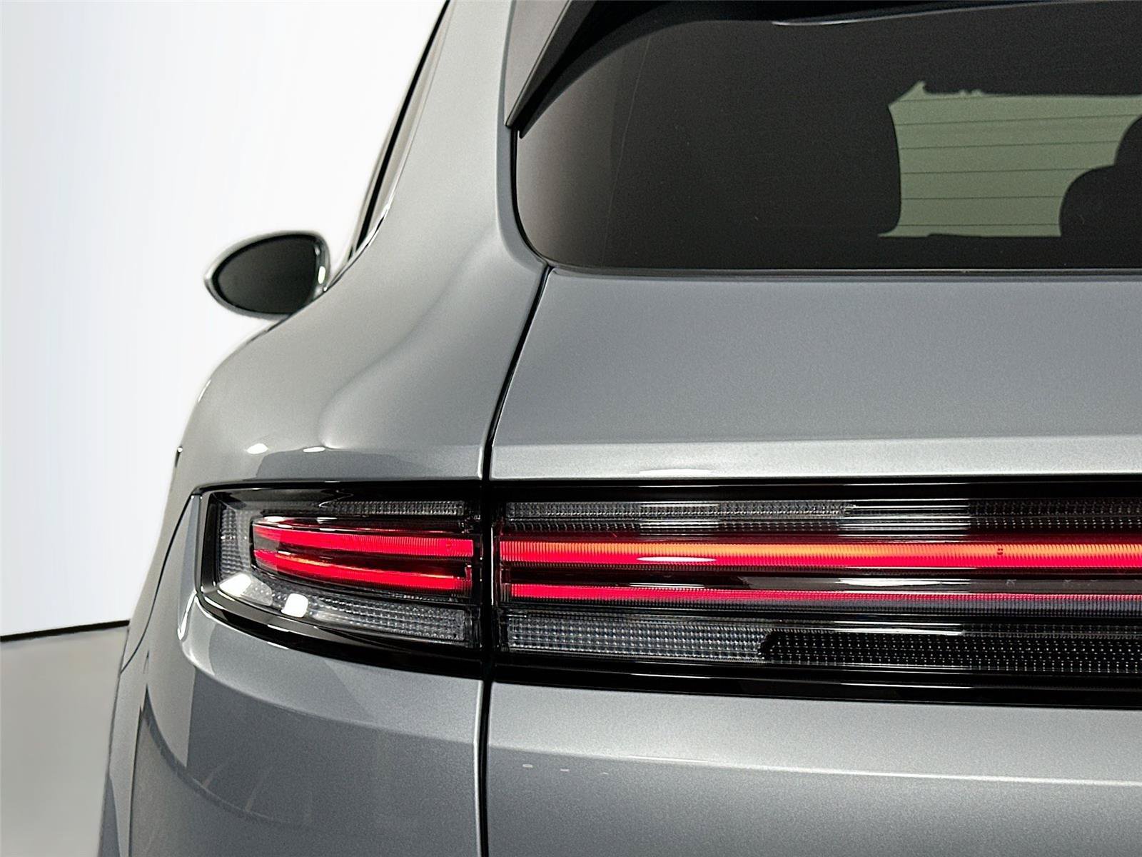 Certified 2026 Porsche Cayenne Coupe AWD/4WD image 16