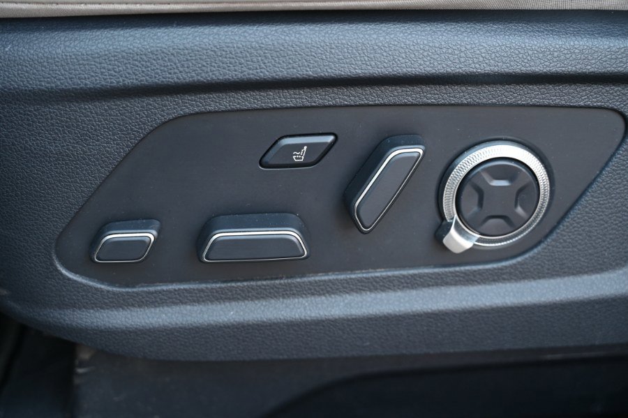 Used 2023 Hyundai Palisade Calligraphy image 19