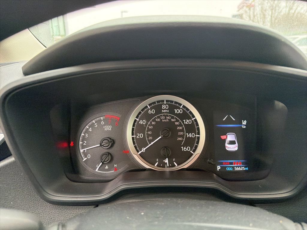 Used 2022 Toyota Corolla LE image 32