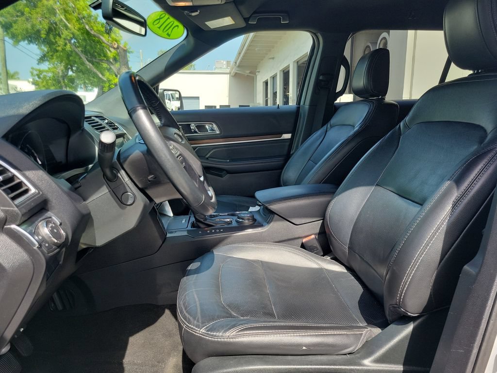 Used 2018 Ford Explorer Limited AWD/4WD image 17