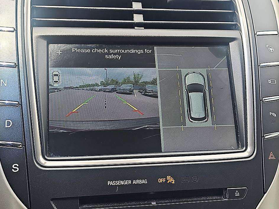 Used 2017 Lincoln MKX Black Label w/ Driver Assistance Package FWD image 28