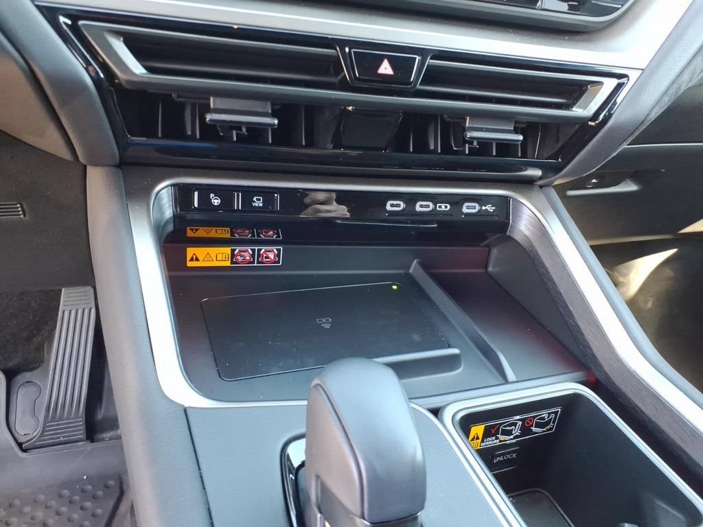 Used 2025 Lexus TX 350 AWD w/ Technology Package image 11