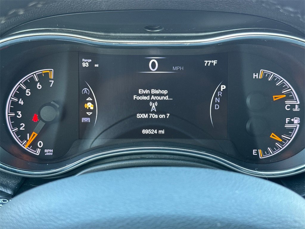 Used 2021 Jeep Grand Cherokee Laredo X image 32