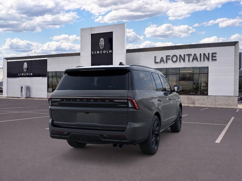 New 2026 Lincoln Navigator Black Label AWD/4WD image 8