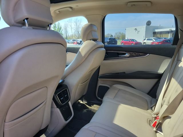 Used 2020 Lincoln Nautilus Reserve w/ Equipment Group 201A FWD image 35