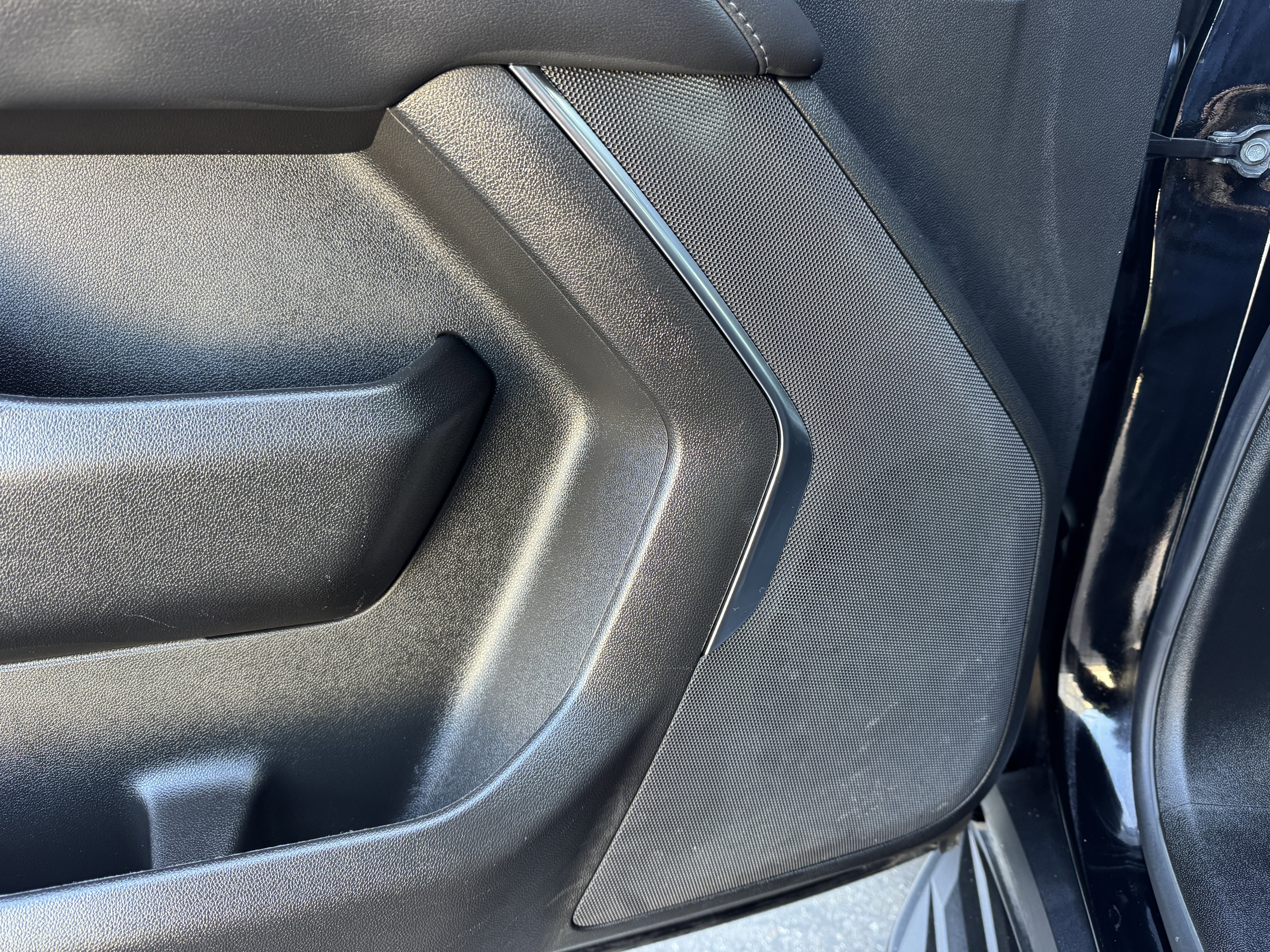 Certified 2024 Chevrolet Suburban LS image 12