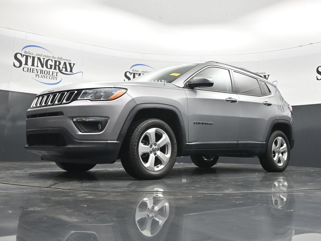 Used 2020 Jeep Compass Latitude w/ Popular Equipment Group AWD/4WD image 28