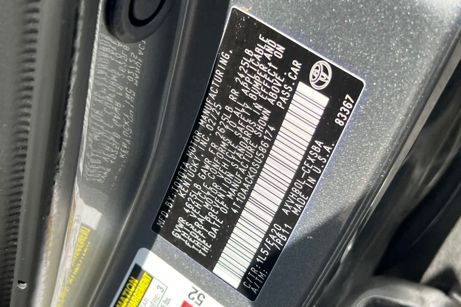 Used 2025 Toyota Camry SE FWD image 32