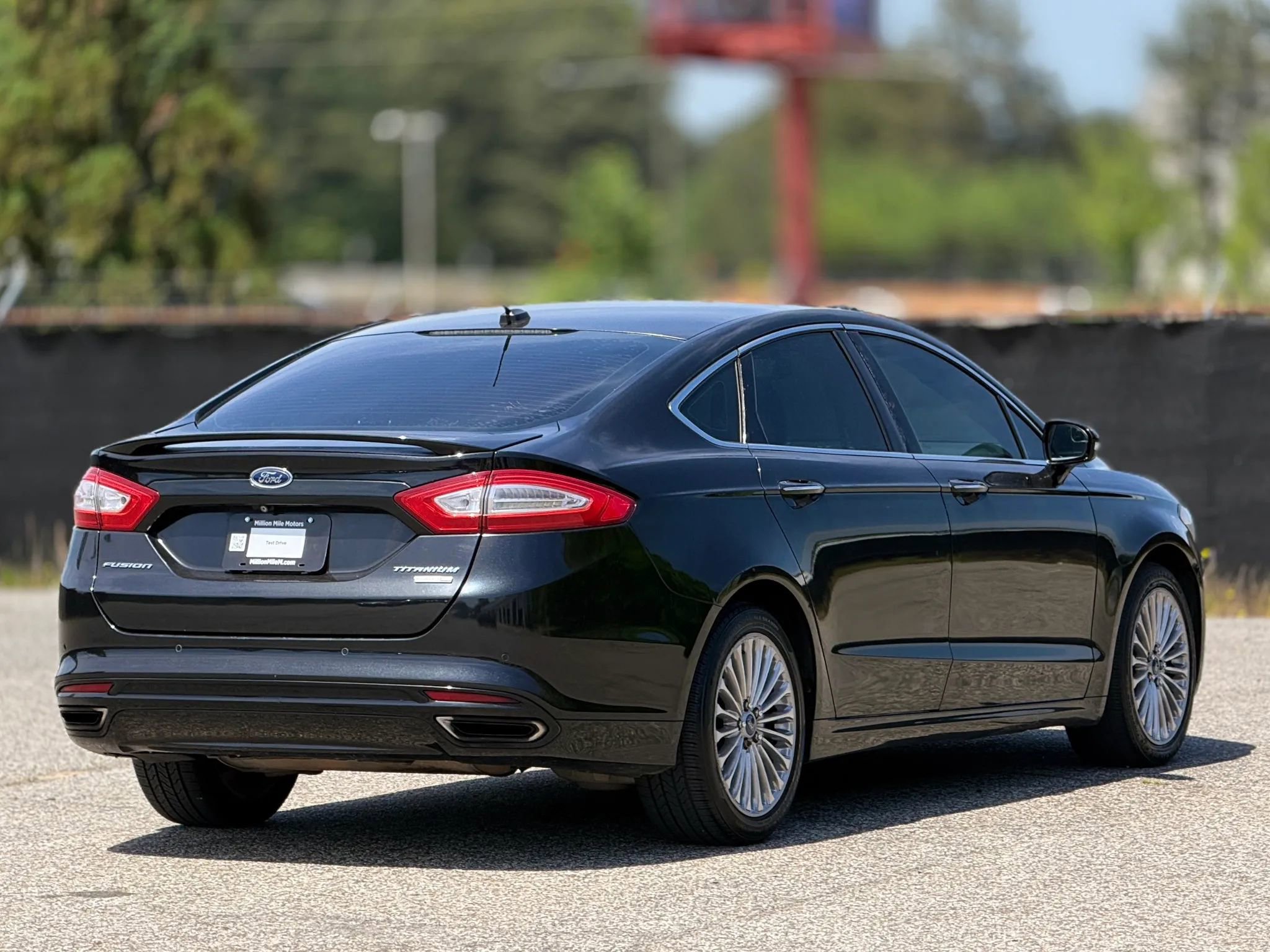 Used 2014 Ford Fusion Titanium AWD/4WD image 9
