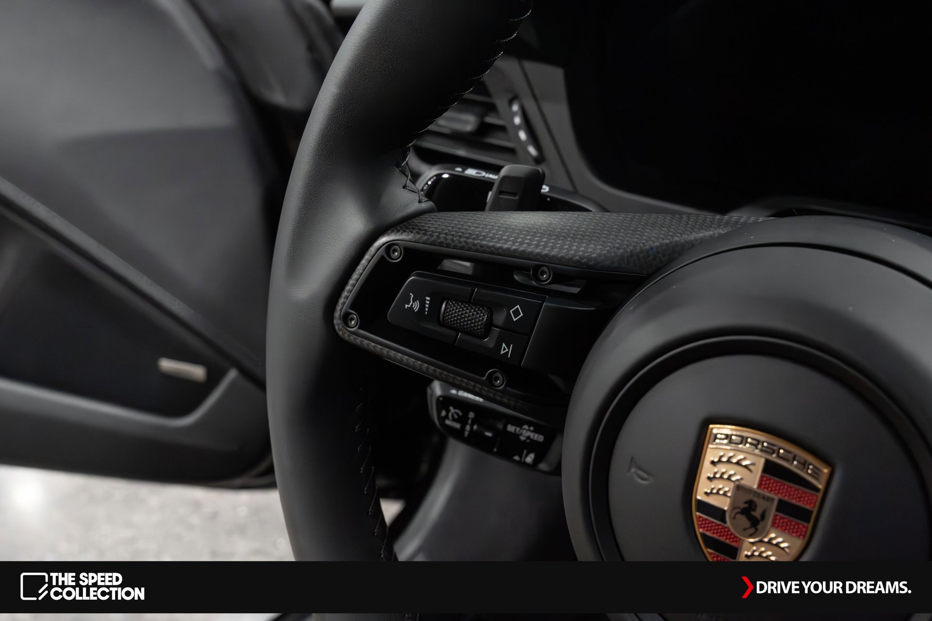 Used 2025 Porsche 911 Carrera GTS image 28