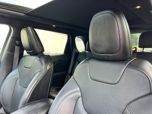 Used 2021 Jeep Cherokee Latitude Lux 80th Anniv w/ Quick Order Package 26U 80TH AWD/4WD image 12
