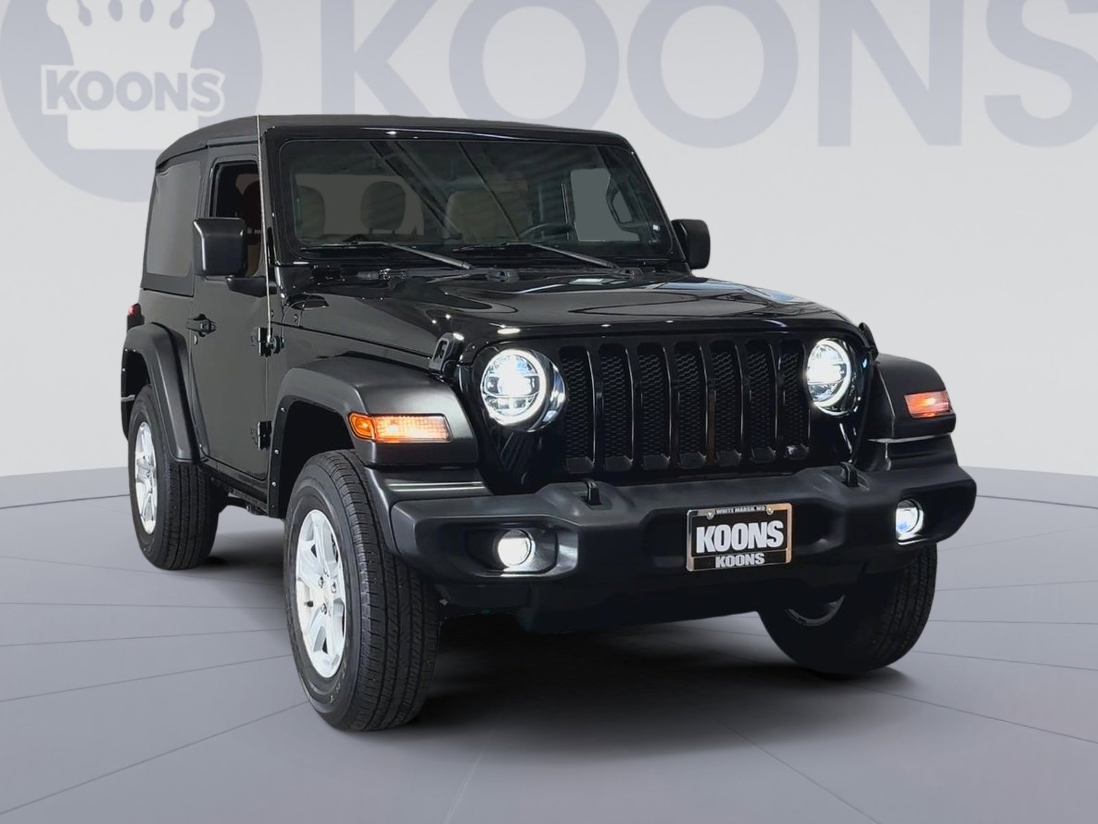 Used 2021 Jeep Wrangler Sport S image 4