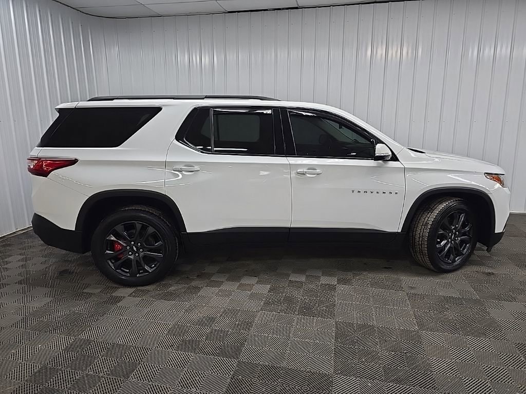 Used 2019 Chevrolet Traverse RS image 2