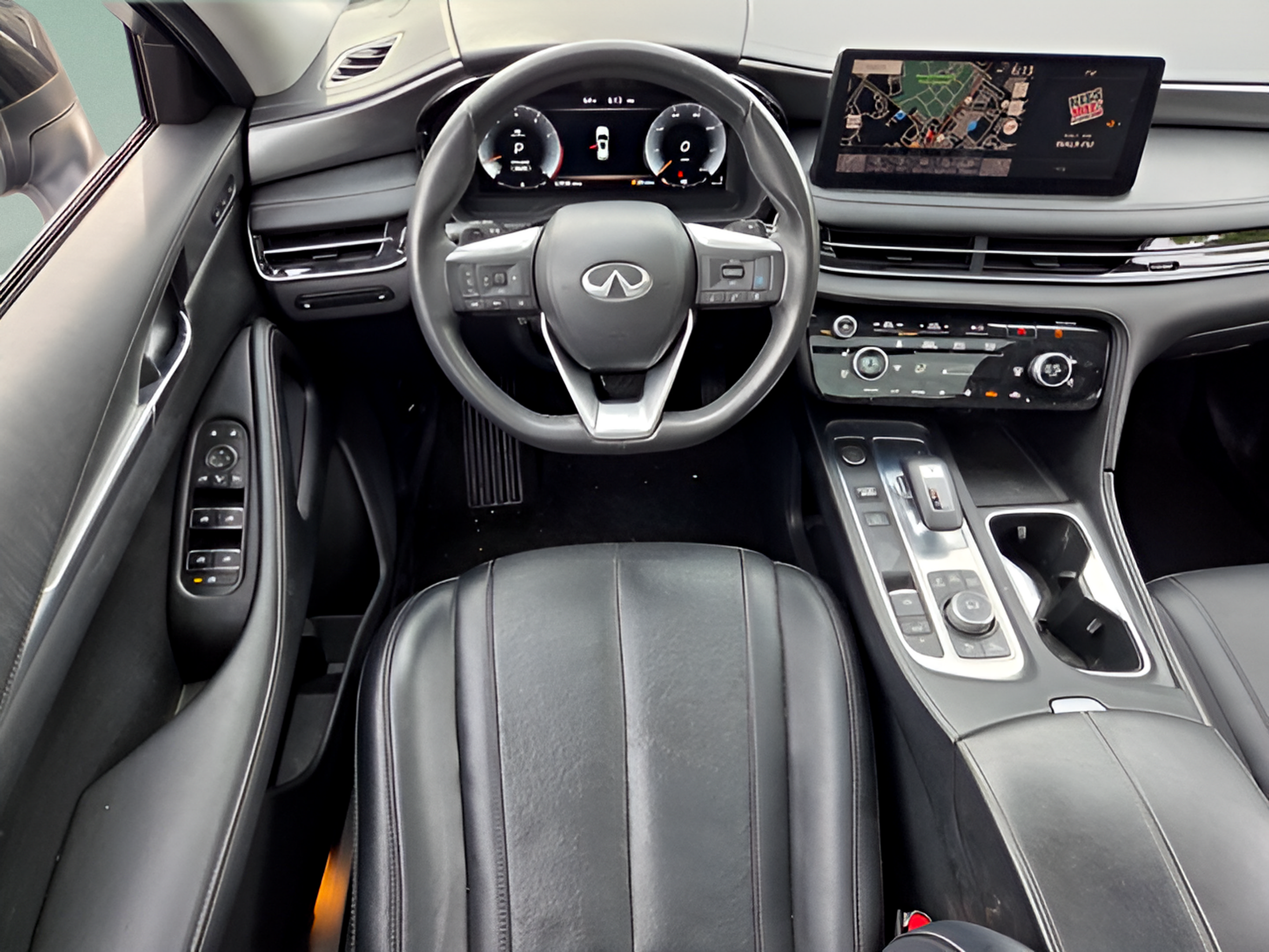 Used 2023 INFINITI QX60 Luxe AWD/4WD image 11