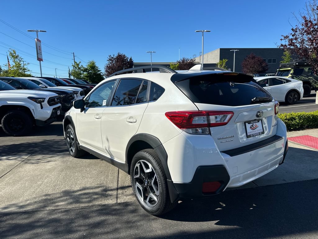 Used 2019 Subaru Crosstrek 2.0i Limited w/ Moonroof Package w/Navigation AWD/4WD image 3