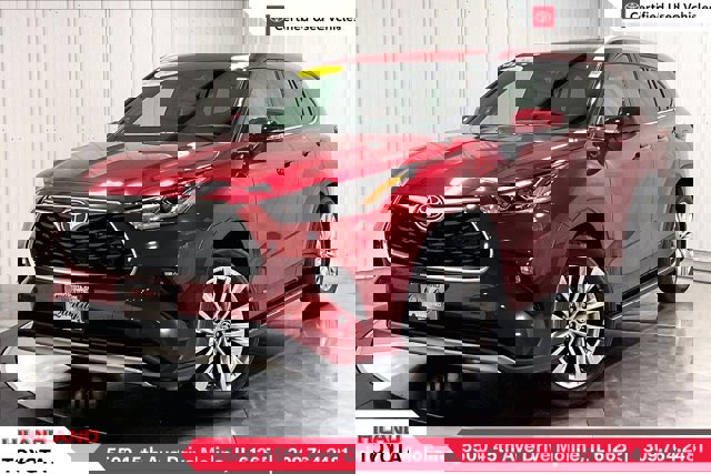 Used 2026 Toyota Highlander Platinum image 1