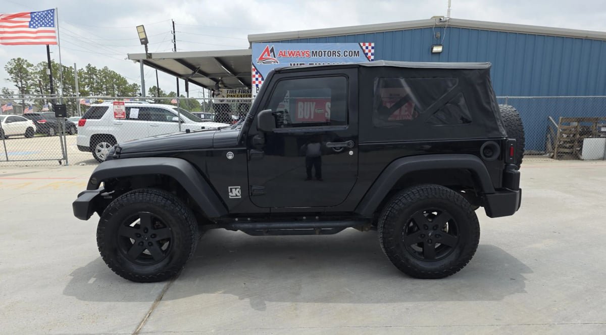 Used 2008 Jeep Wrangler X AWD/4WD image 34