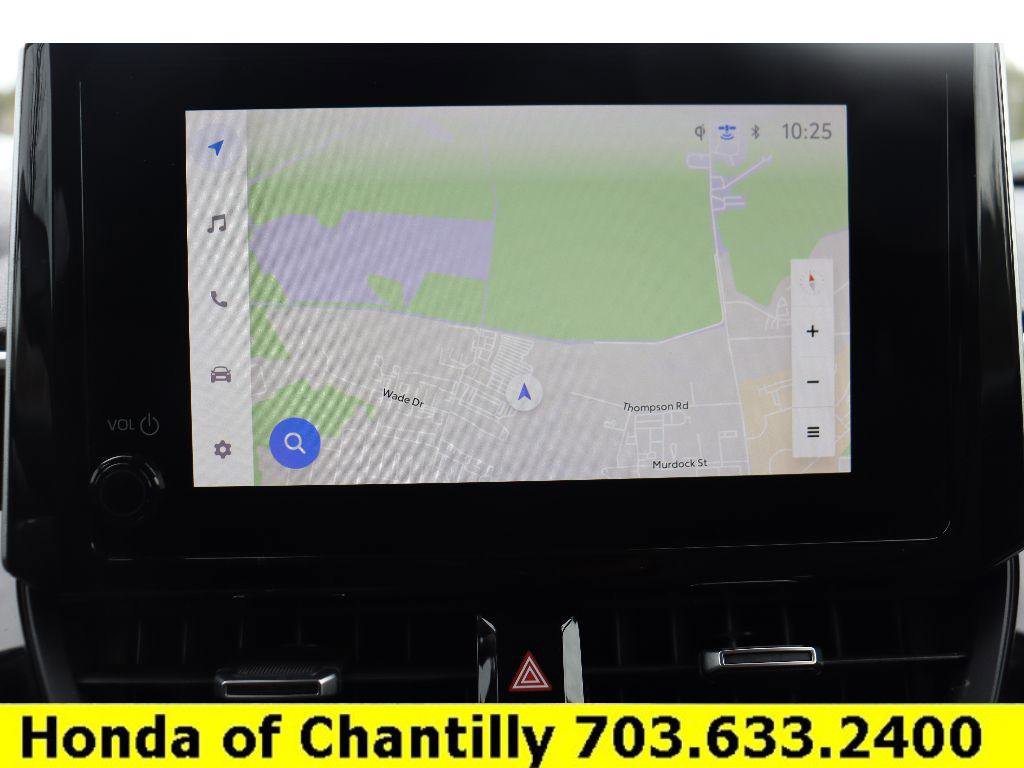 Used 2024 Toyota Corolla Cross XLE w/ Convenience Package image 14