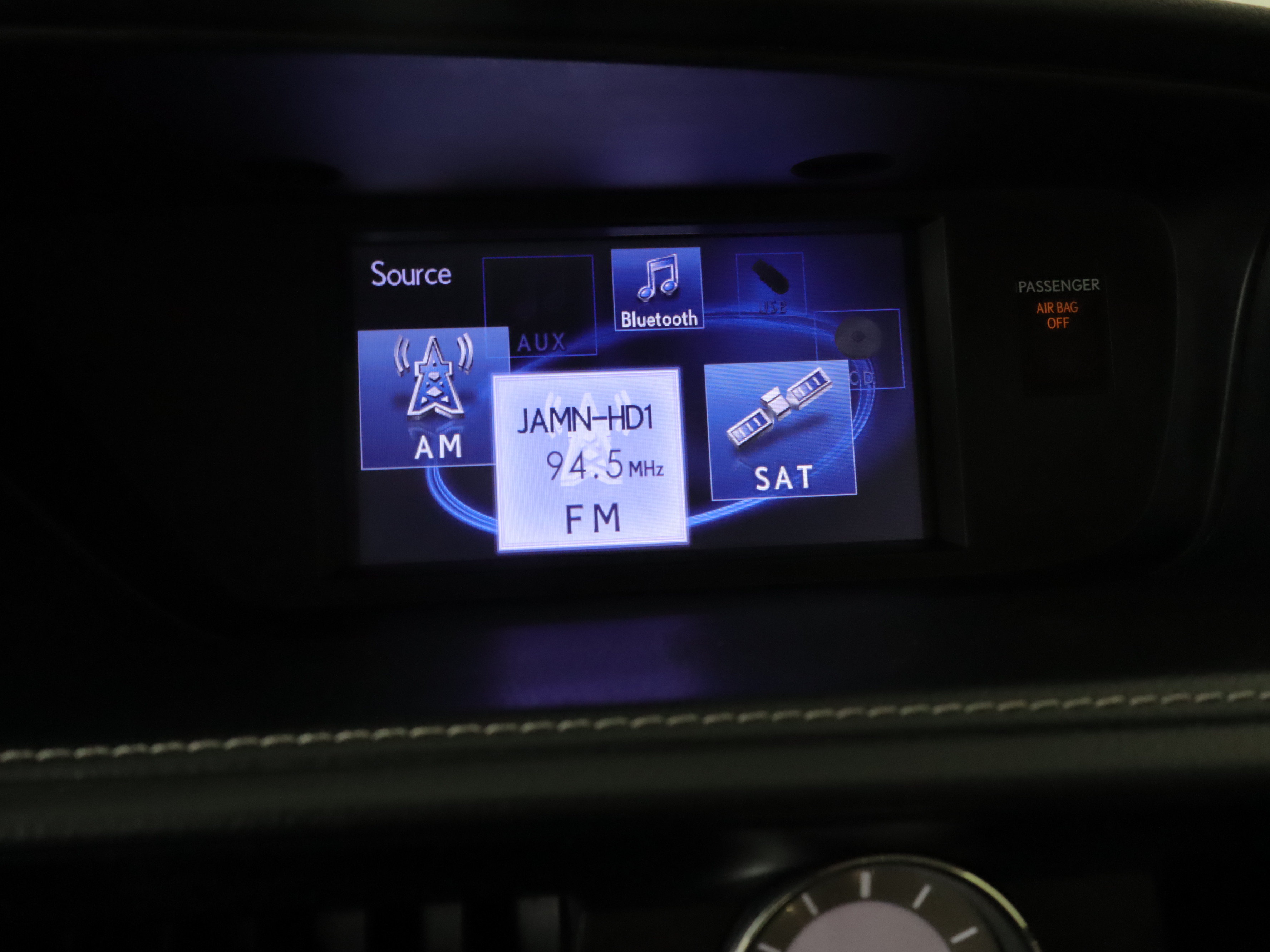 Used 2013 Lexus ES 350 w/ Luxury Pkg FWD image 16