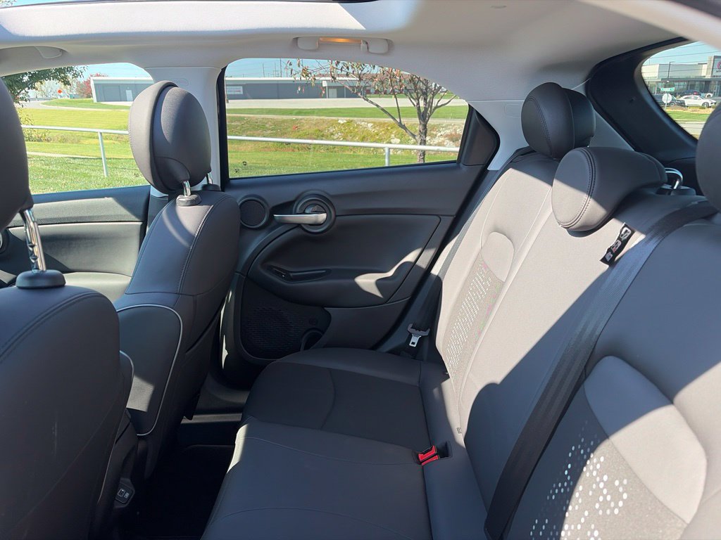 Used 2022 FIAT 500X Trekking AWD/4WD image 40