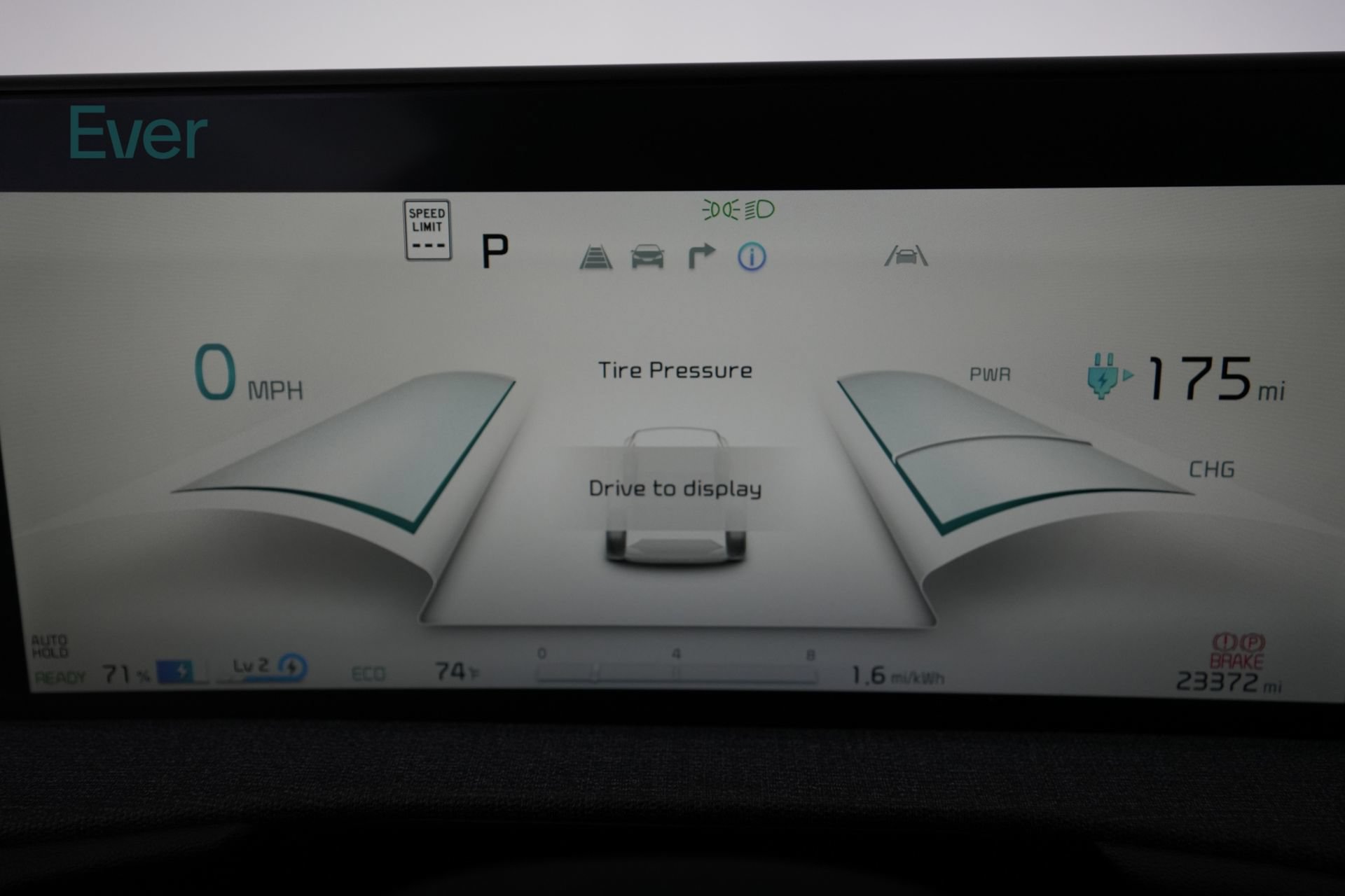 Used 2024 Kia EV6 Light RWD image 7