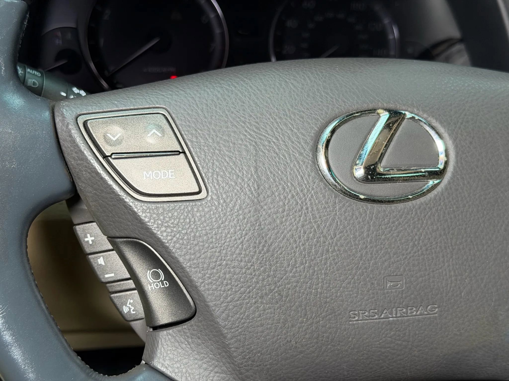 Used 2009 Lexus LS 460 AWD w/ Comfort Seating Pkg image 39