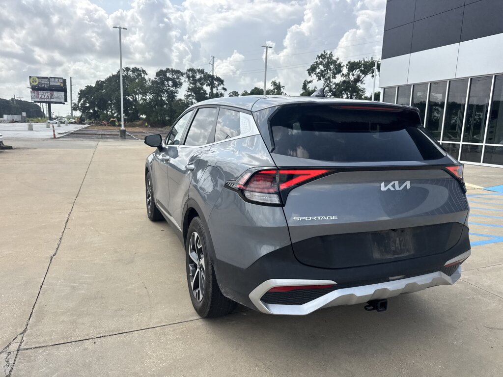 Certified 2025 Kia Sportage EX FWD image 22