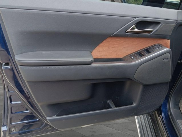 Certified 2024 Lexus GX 550 w/ Accessory Package (2T) image 24