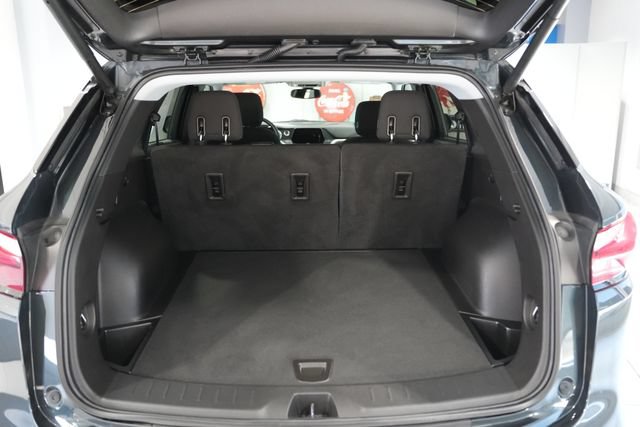Used 2020 Chevrolet Blazer LT AWD/4WD image 9