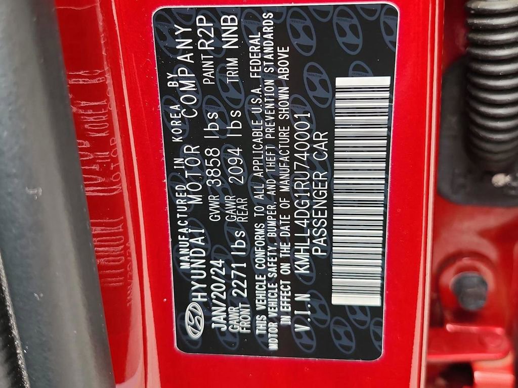 Certified 2024 Hyundai Elantra SE FWD image 38