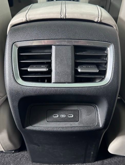 Used 2025 Acura RDX w/ Technology Package image 22