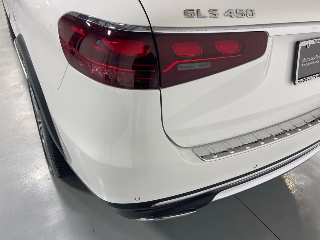 Used 2024 Mercedes-Benz GLS 450 4MATIC image 13