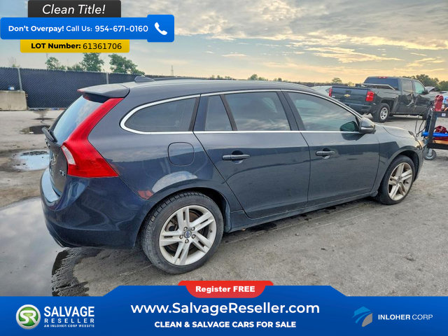 Used 2015 Volvo V60 T5 Premier FWD image 4