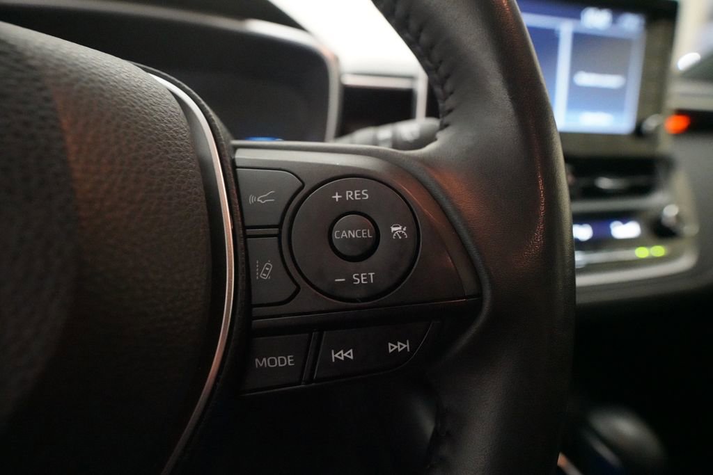 Used 2019 Toyota Corolla SE image 18