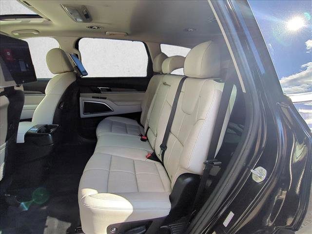 Used 2022 Kia Telluride EX image 22